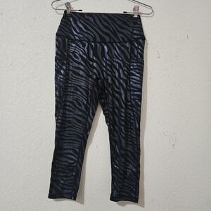 Constantly Varied Gear Metallic Zebra Capri Leggings